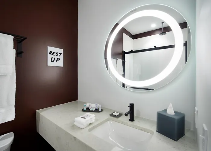 Tryp By Wyndham Pittsburgh/lawrenceville 4*