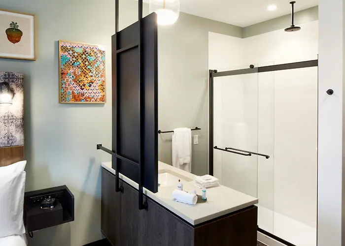 Hotel Tryp By Wyndham Pittsburgh/lawrenceville
