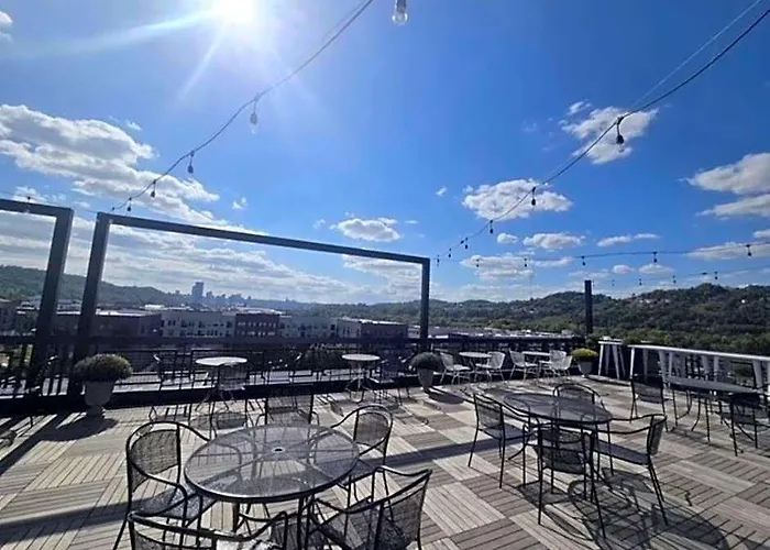 Tryp By Wyndham Pittsburgh/lawrenceville Hotel