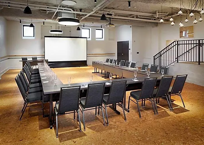 Tryp By Wyndham Pittsburgh/lawrenceville Hotel