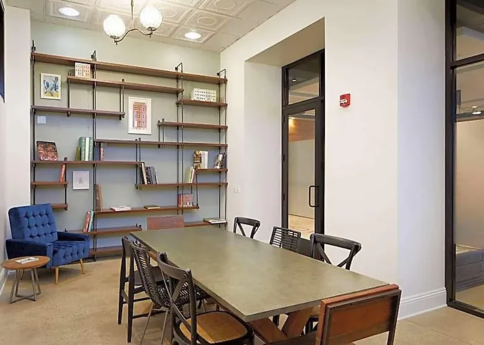 Tryp By Wyndham Pittsburgh/lawrenceville