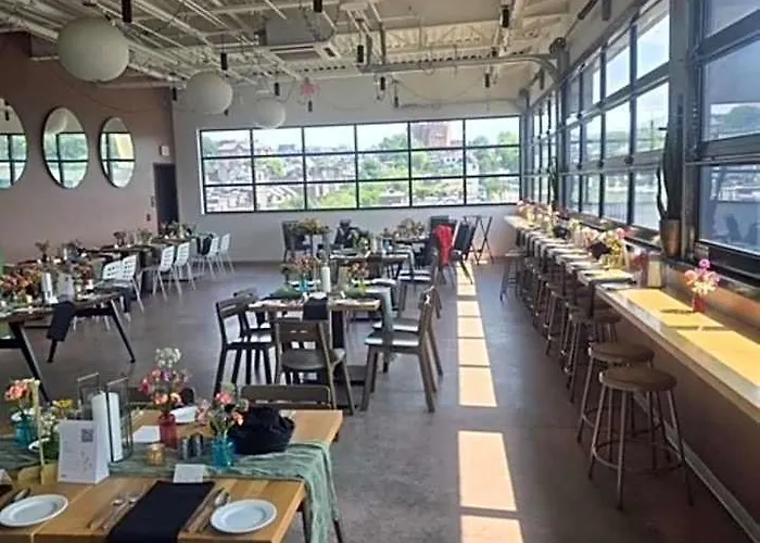 Tryp By Wyndham Pittsburgh/lawrenceville Hotel Pittsburgh